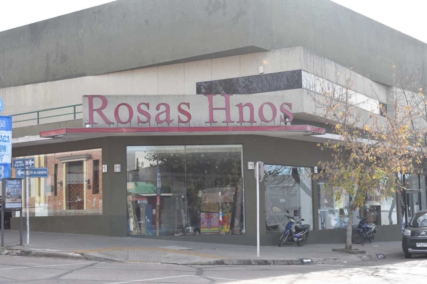 Rosas_Hnos_4